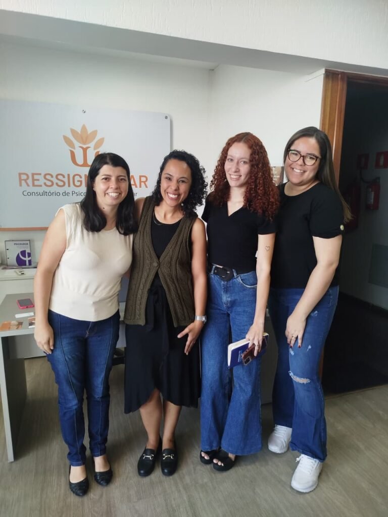 Profissionais da equipe no Consultório Ressignificar